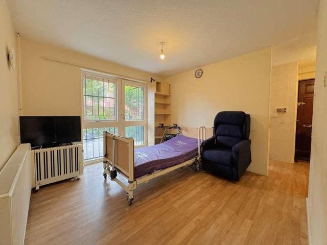House for sale in Beckton, Greater London
