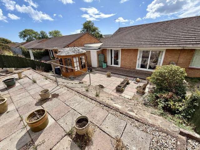House for sale in Littleham, Budlake