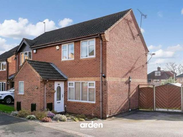 House for sale in Bromsgrove, Worcestershire