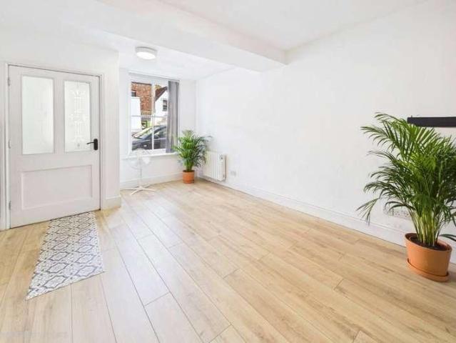 House for sale in Newbury Wharf, Newbury
