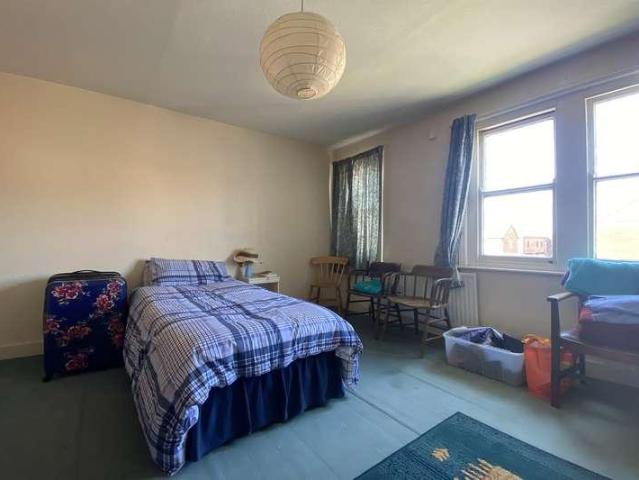 House for sale in Highcliffe, Hampshire