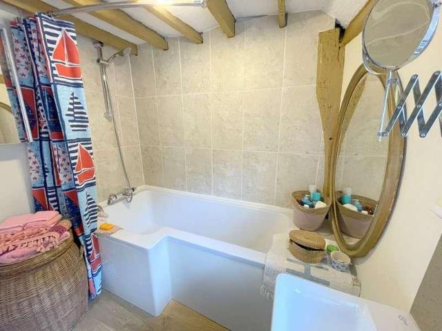 House for sale in Dale Hill, Essex
