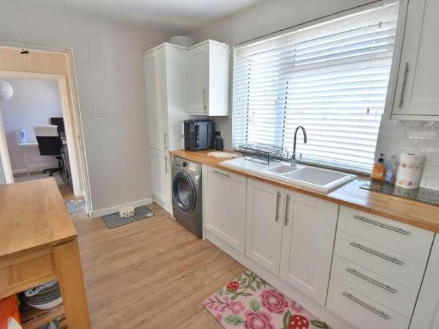 House for sale in Tricketts Cross, Ferndown