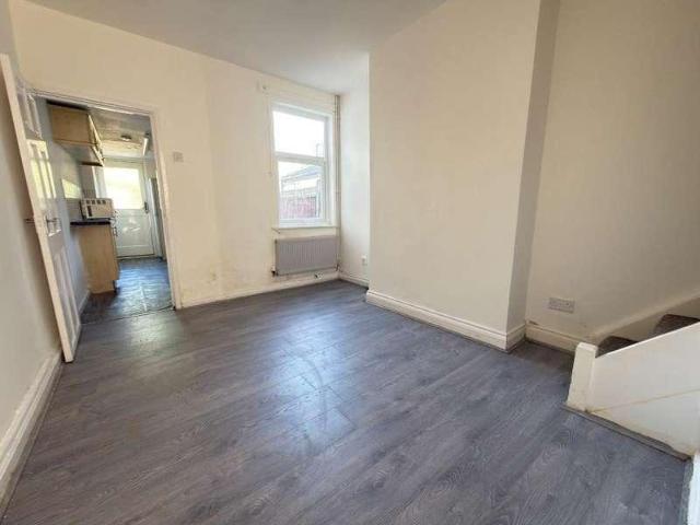 House for sale in Cauldwell, Bedford