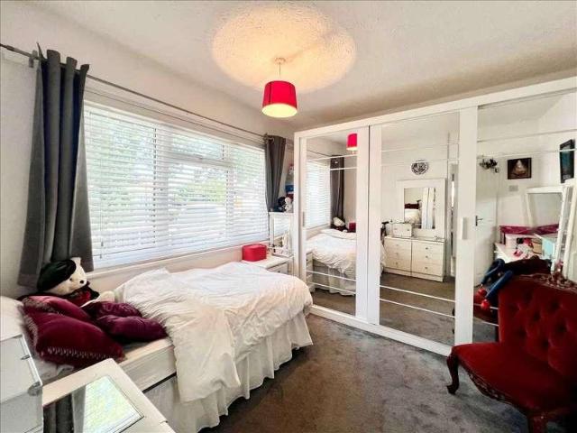 House for sale in Alton Barnes, Essex