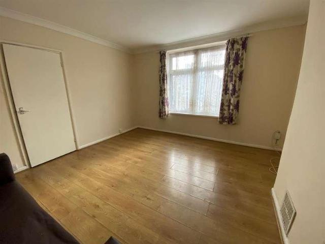 House for sale in Thames View, Greater London
