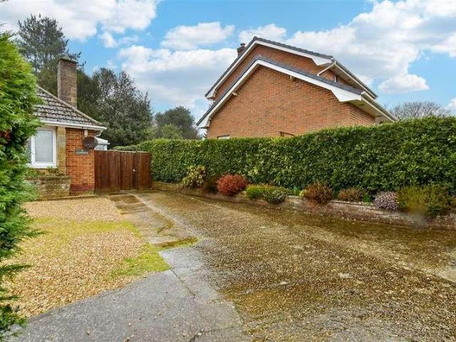 House for sale in Wootton Bridge, Isle Of Wight