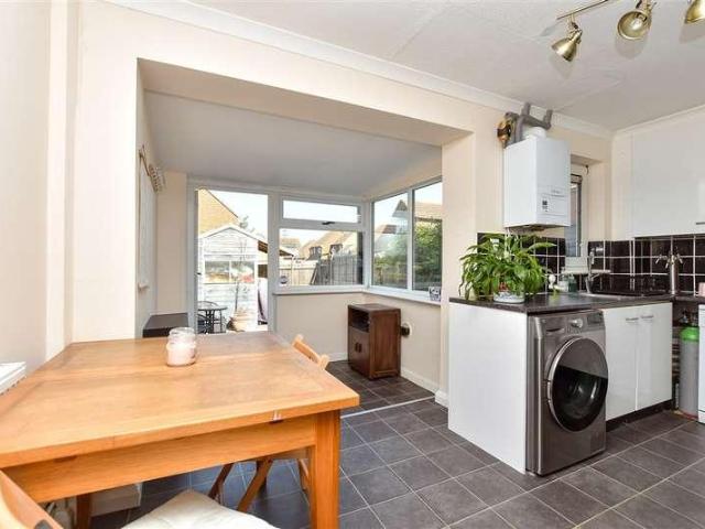 House for sale in Minster-on-Sea, Oad Street