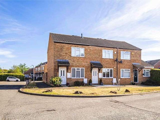 House for sale in Leighton-Linslade, Leighton Buzzard