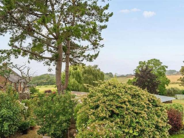 House for sale in Barnham and Eastergate, Clapham
