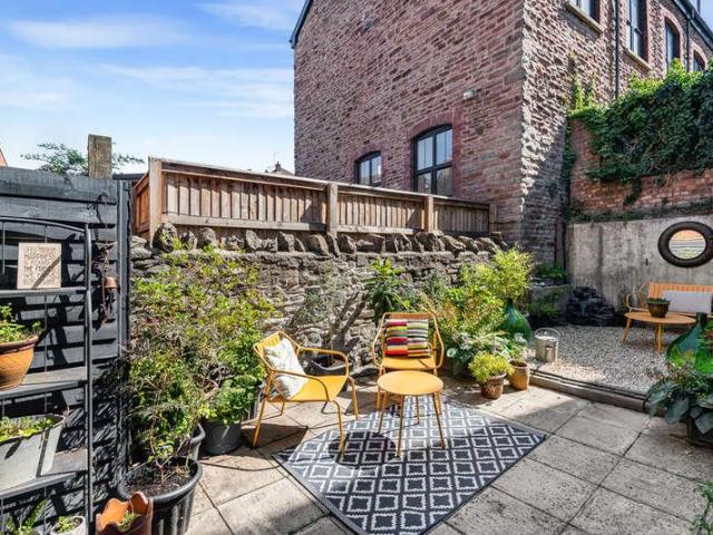 House for sale in Feckenham, City Of Bristol