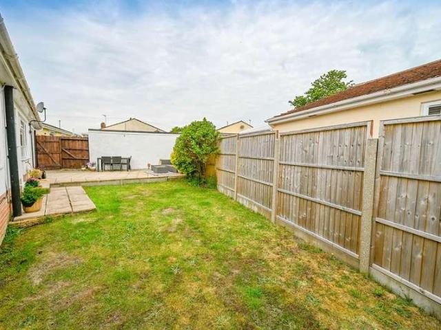 House for sale in Canford Bottom, Colehill