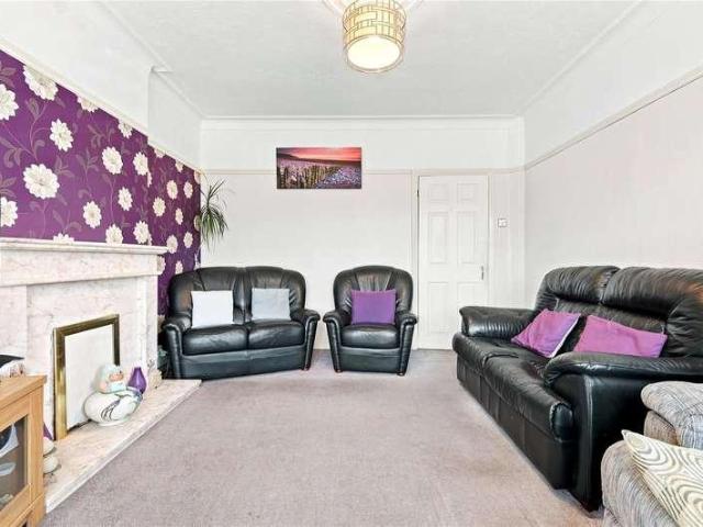 House for sale in Prittlewell, Southend-on-Sea