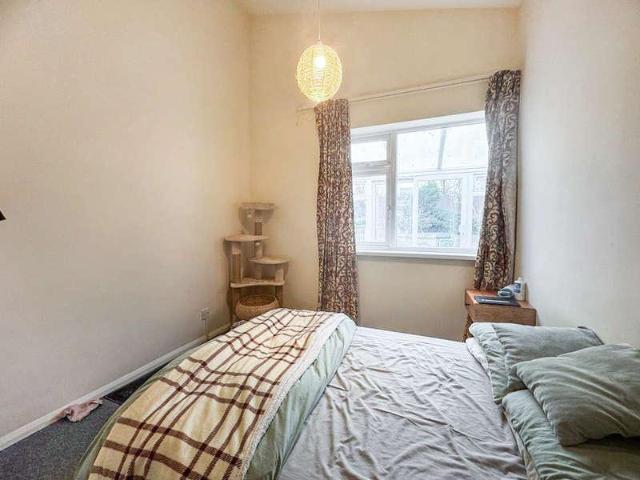 House for sale in Kingswinford, West Midlands