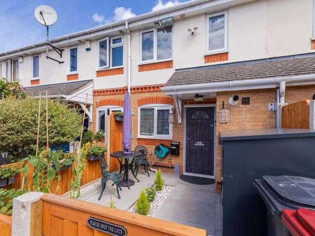 House for sale in Slough