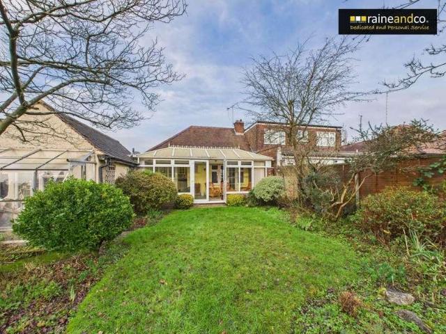 House for sale in Potters Bar, Hertfordshire