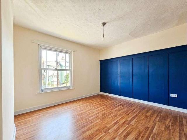 House for sale in Chipping Hill, Essex