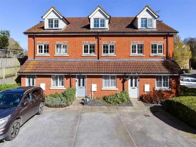 House for sale in Midway, Kent