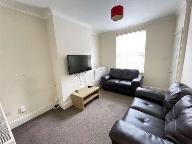 House for sale in Elmfield, Leicestershire