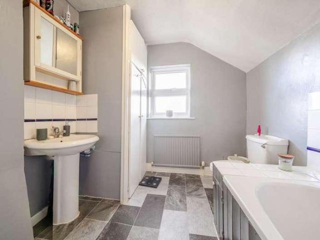 House for sale in Walton, Aylesbury