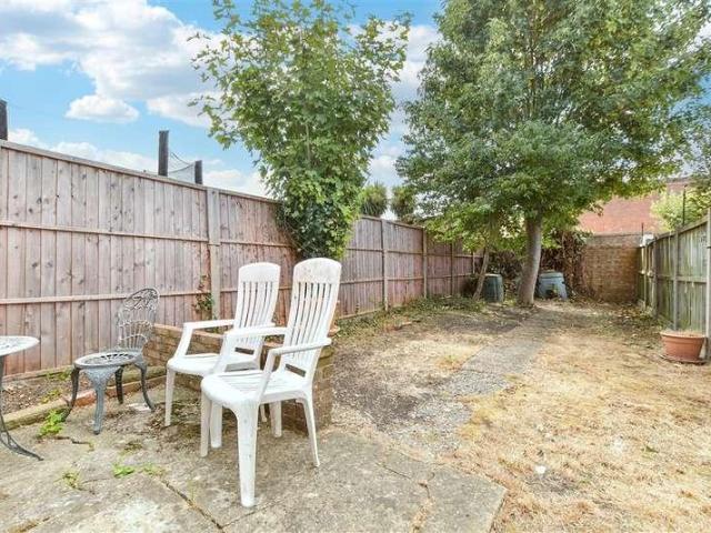 House for sale in Chingford, Greater London