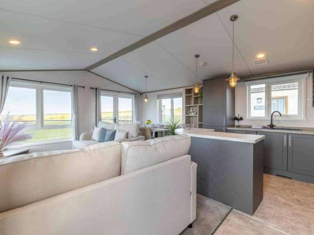 House for sale in Oxwich, Wales