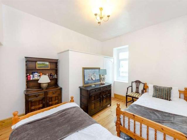 House for sale in Clwyd