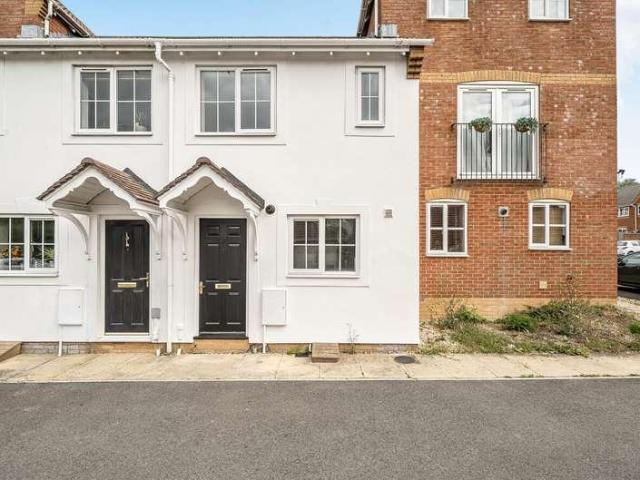 House for sale in Abbey Mead, Swindon