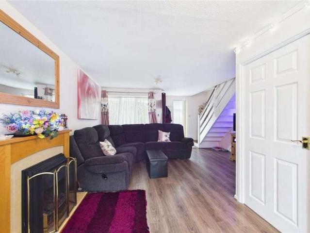 House for sale in Holybrook, West Berkshire