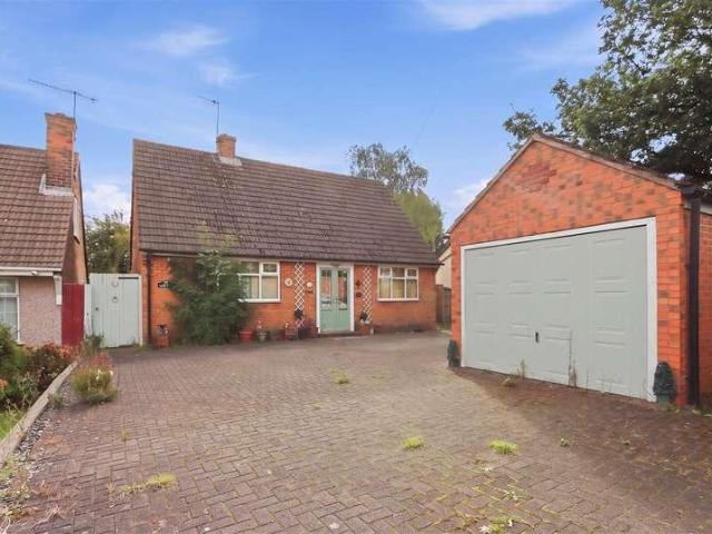 House for sale in Birdholme, Chesterfield