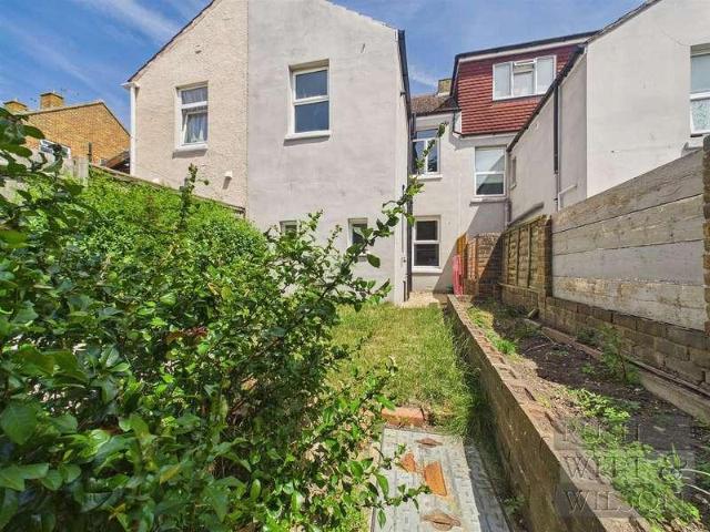 House for sale in Sidley, Heathlands
