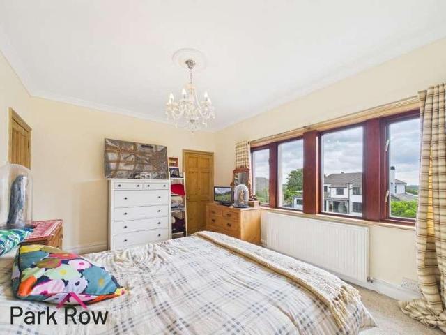 House for sale in Barwick in Elmet and Scholes, Barwick In Elmet