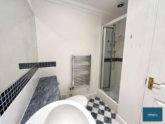 House for sale in Penryn, Cornwall