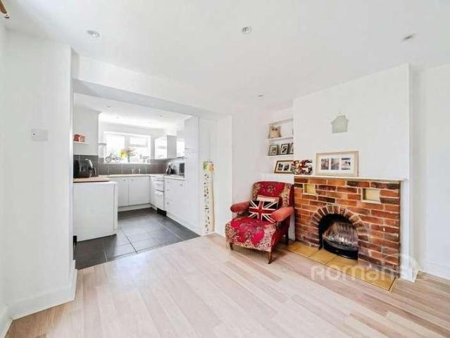 House for sale in Upper Hale, Fole
