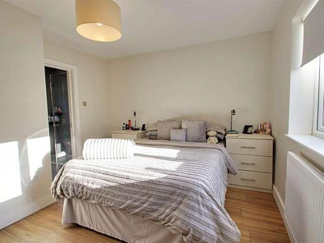 House for sale in Pouchen End, Hertfordshire