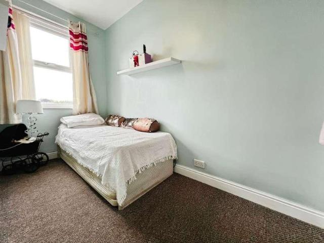 House for sale in Bank Top, Bradford