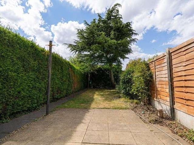 House for sale in Wollaston, Amblecote