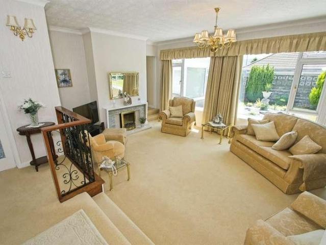 House for sale in Mid Glamorgan