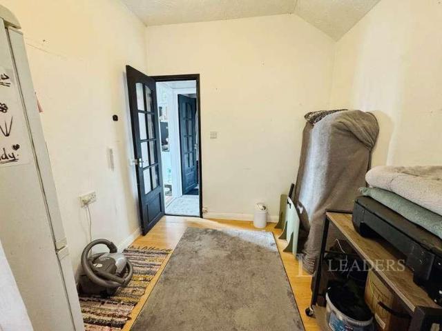 House for sale in Dale Hill, Essex