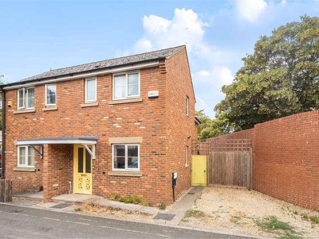 House for sale in Kings Barton, Gloucester