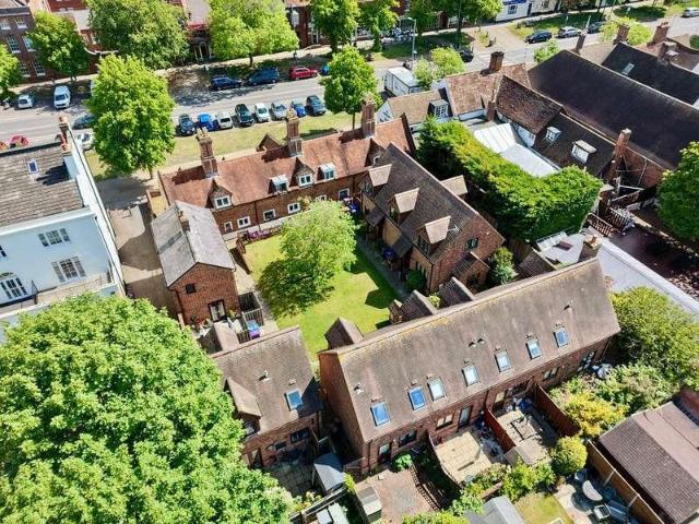 House for sale in Jubilee Industrial Centre, King's Walden