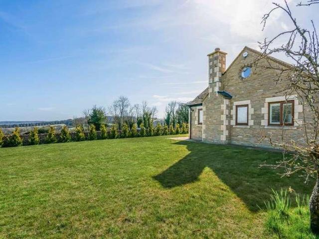 House for sale in Fossebridge, Gloucestershire