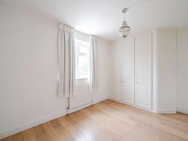 House for sale in Cobham, Elmbridge