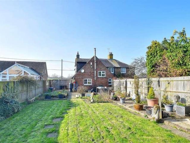 House for sale in Stone-cum-Ebony, Bridgefield