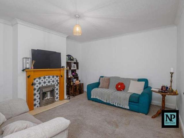 House for sale in Kettlebrook, Staffordshire