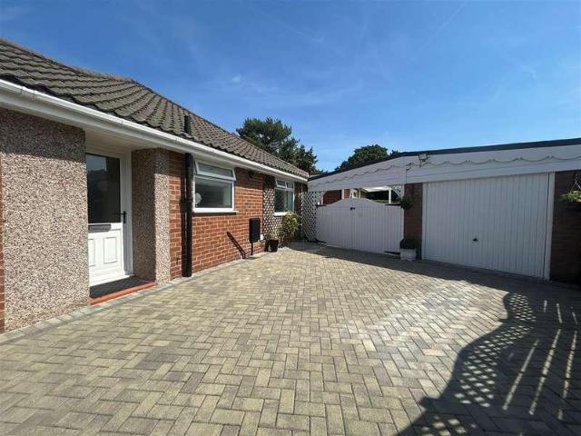 House for sale in Heald Green, Greater Manchester