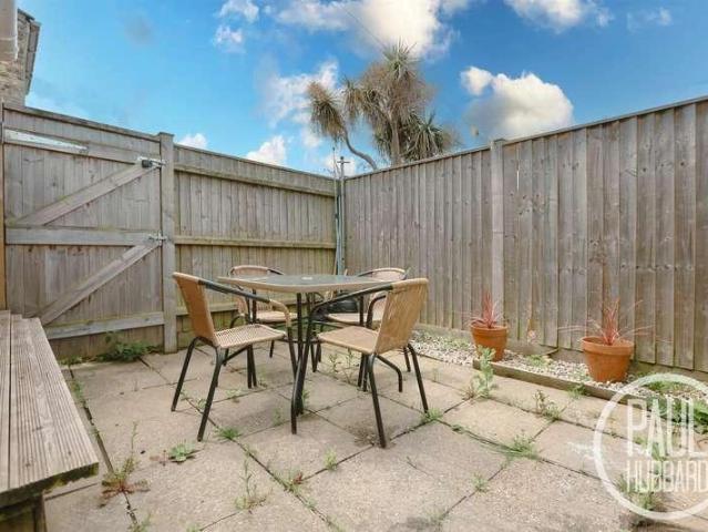 House for sale in Eastbridge, Suffolk
