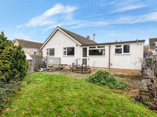 House for sale in Kings Stanley, Stroud