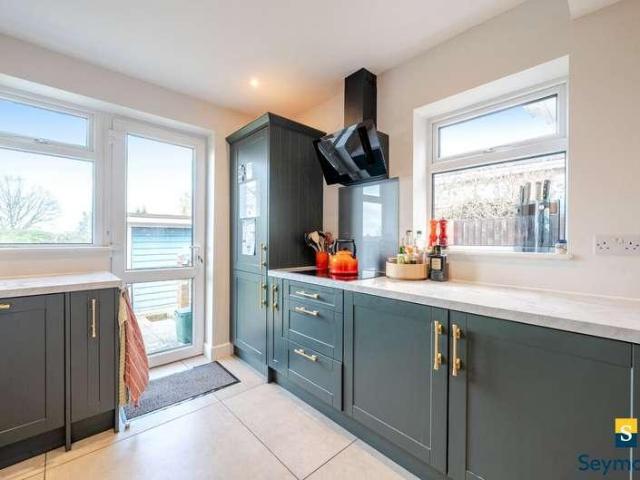 House for sale in Wanborough, Westborough