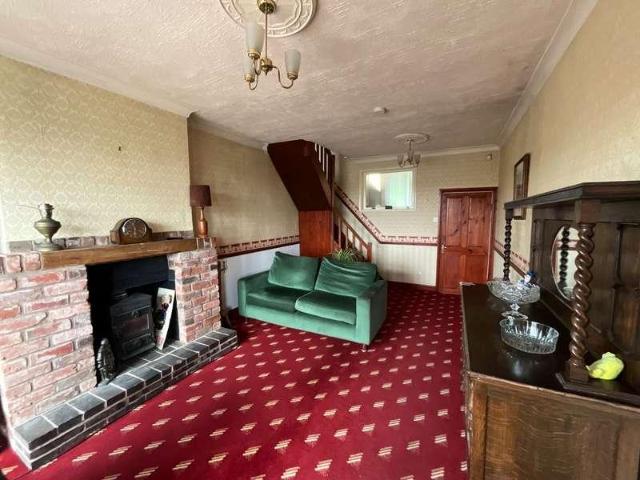 House for sale in Bromsgrove, West Midlands
